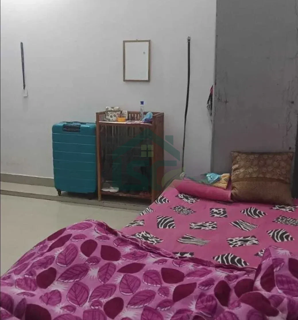 At Gomati Nagar Girls Hostel, Vineet khand, Lucknow