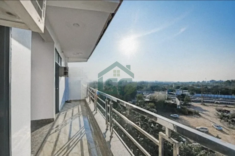 Om Homes in Sector 52, Gurugram — property photo 4