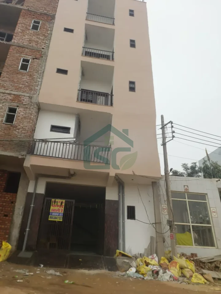 Ashu Room For Rent in Sector 85, Gurugram — property photo 5