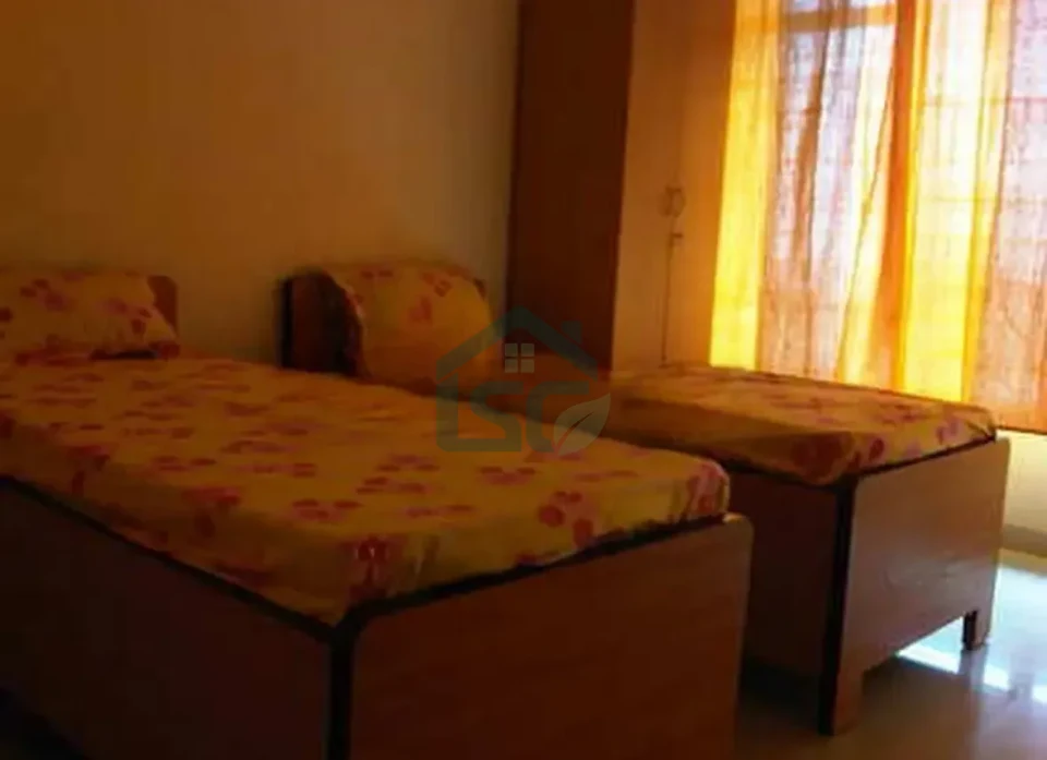 Saraswati Girls PG in Shakarpur Khas, Delhi — property photo 3