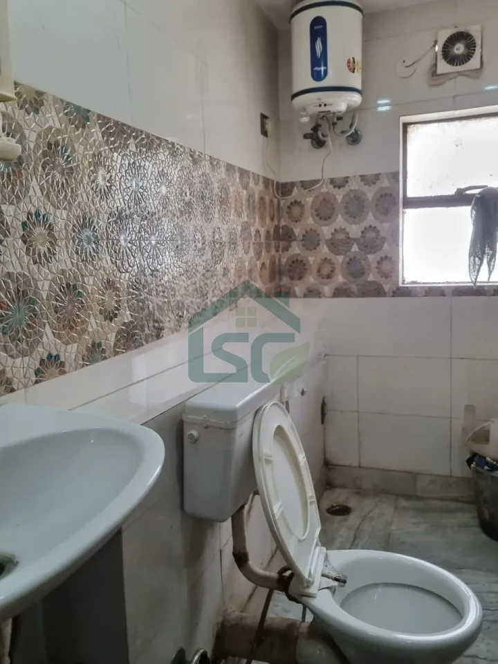 Suresh Room For Rent in Imt Manesar, Gurugram — property photo 1