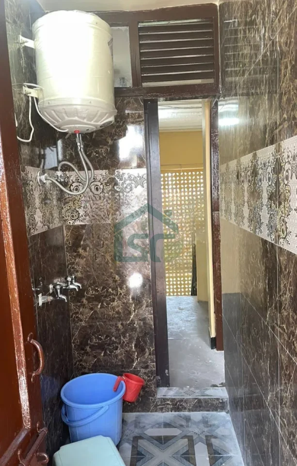 Photo 5 of Daljit PG, Sector 15, Chandigarh