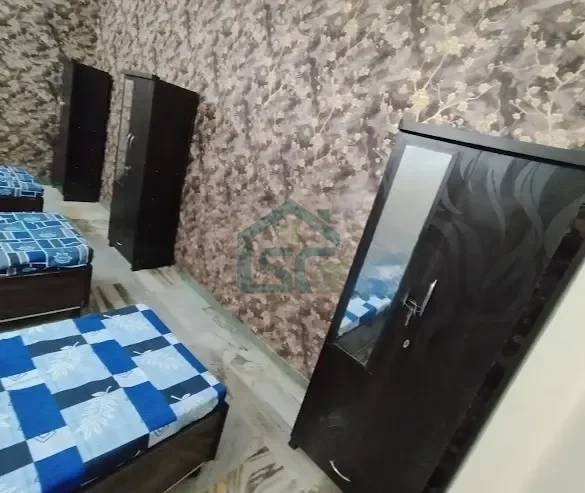 Vinayak Girls PG in GTB Nagar, Delhi — property photo 2