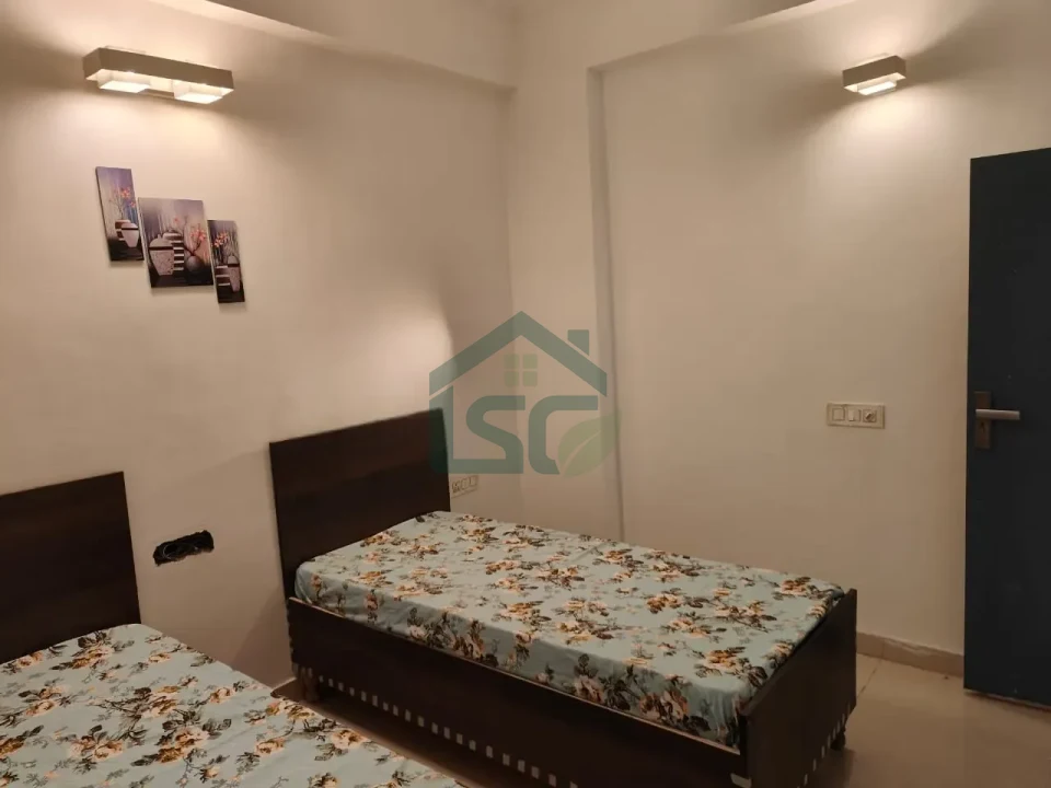 Try Home PG in Sector 66, Noida — property photo 5