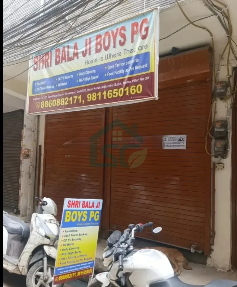 Shri Balaji Boys PG in Shakarpur, Delhi — property photo 2