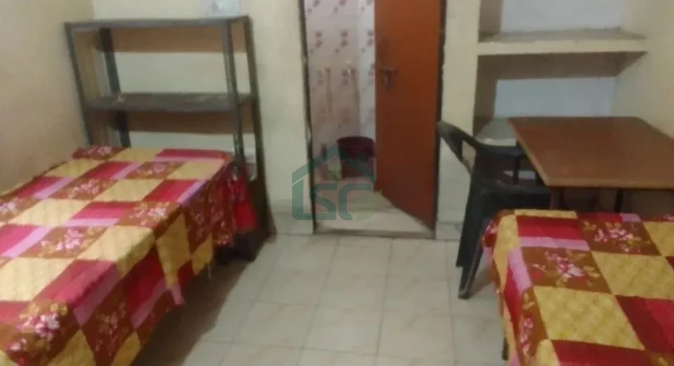 At Om Boys Hostel, Matiyari, Lucknow
