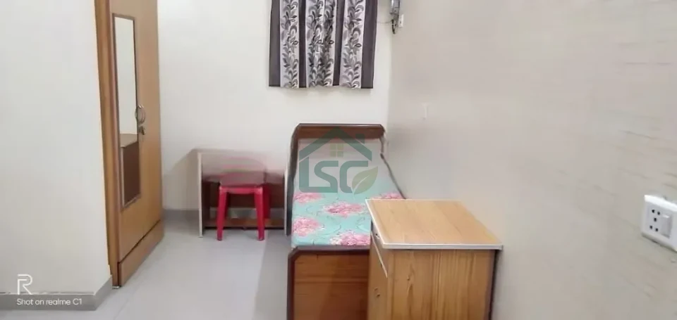 Deepak PG in Punjabi Bagh, Delhi — property photo 2