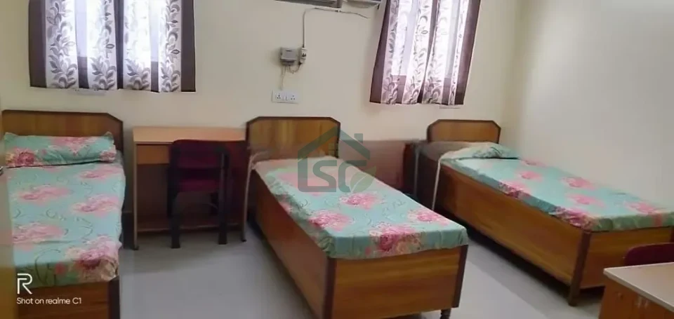 Deepak PG in Punjabi Bagh, Delhi — property photo 4