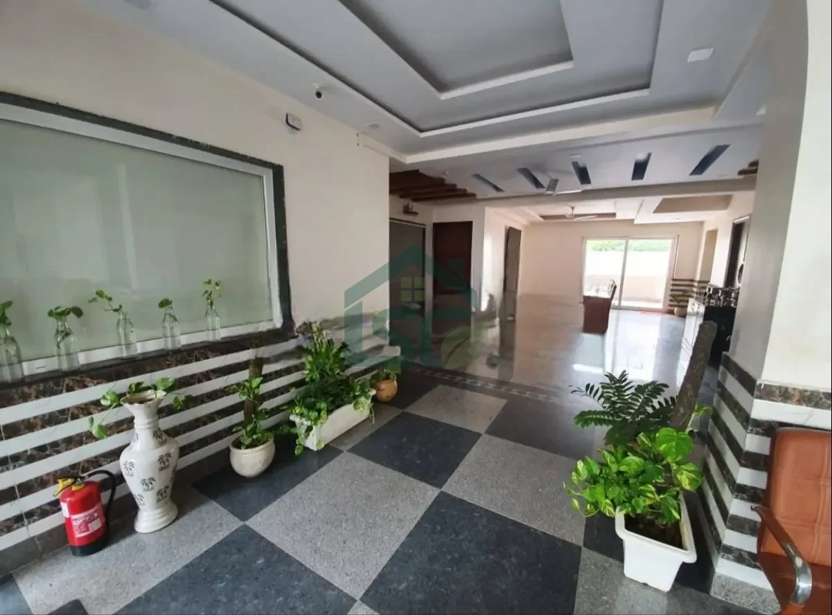Takkar PG in Sector 52, Gurugram — property photo 1