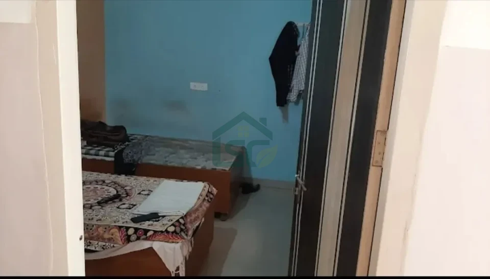 Excellent PG in Sector 69, Gurugram — property photo 2