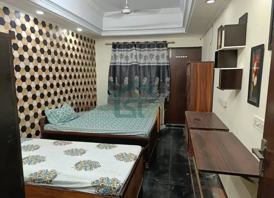 Guru PG in Ashok Vihar, Delhi — property photo 3