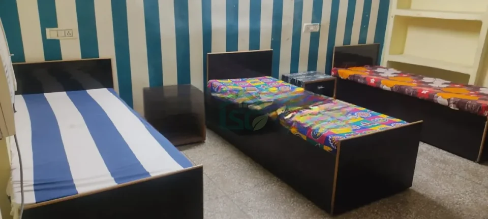 Aggarwal PG in Govindpuri, Delhi — property photo 3