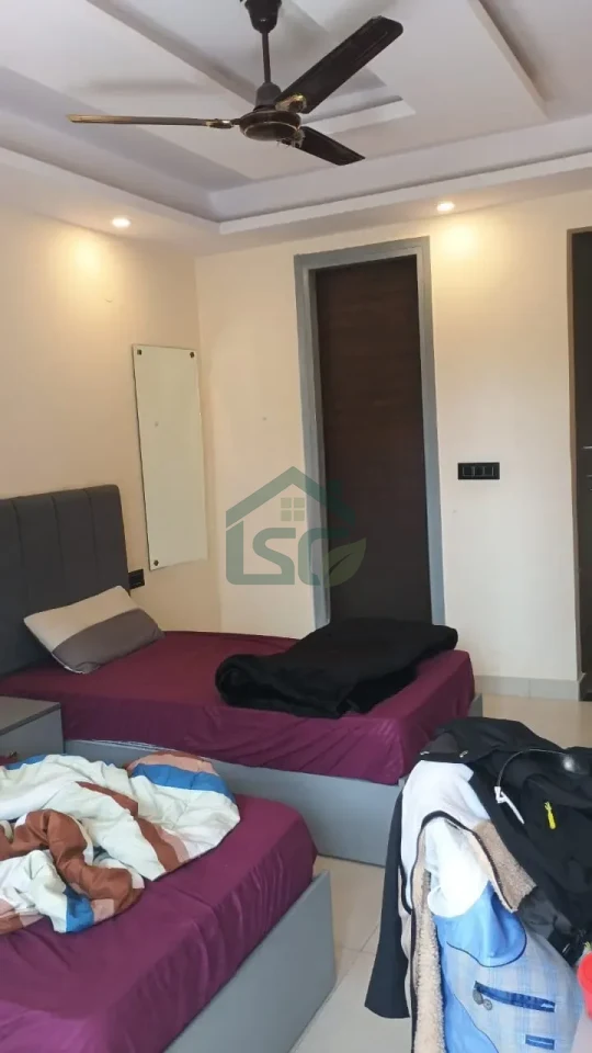 PG for Boys & Girls gurgaon in Sector 38, Gurugram — property photo 4