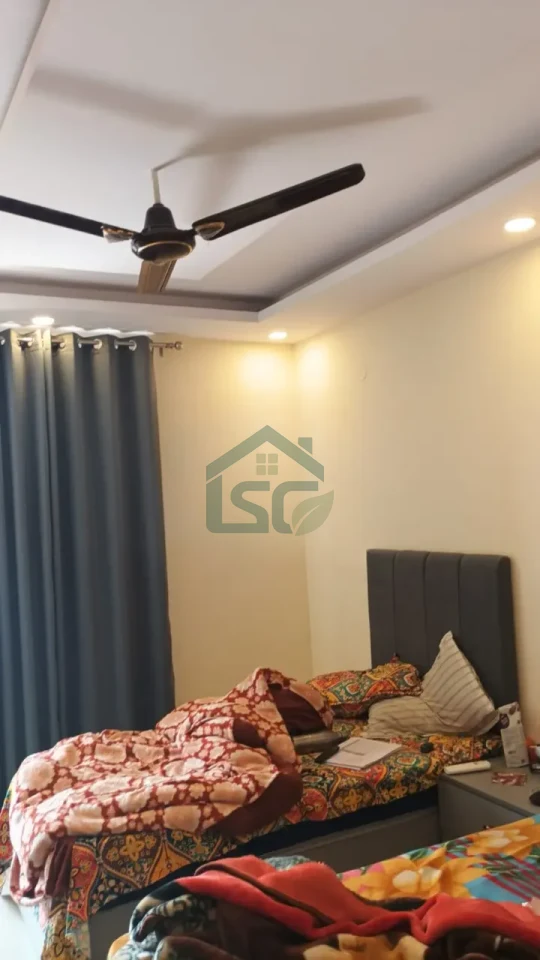 PG for Boys & Girls gurgaon in Sector 38, Gurugram — property photo 2