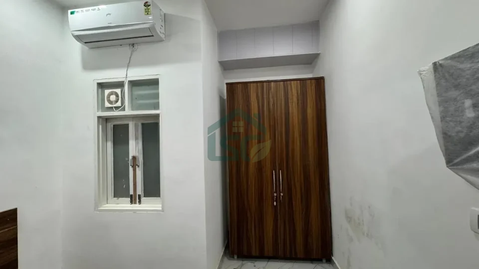Gaurav flats in Sector 46, Gurugram — property photo 2