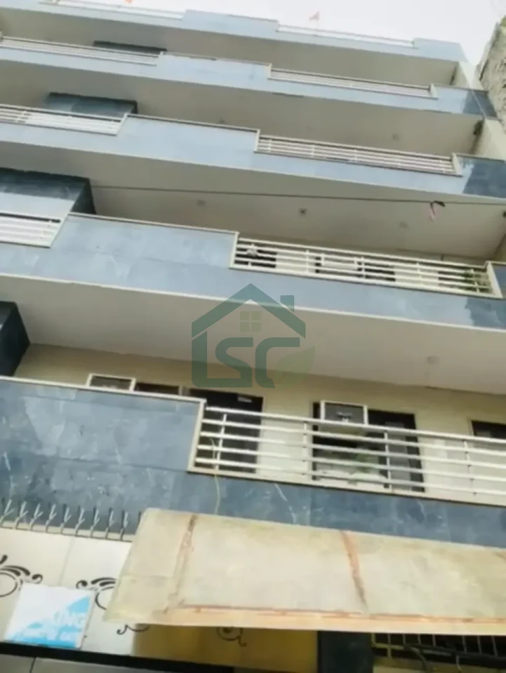 Nysa leving in Kamla Nagar, Delhi — property photo 1