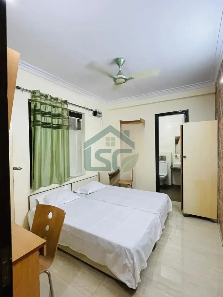 Nysa leving in Kamla Nagar, Delhi — property photo 2