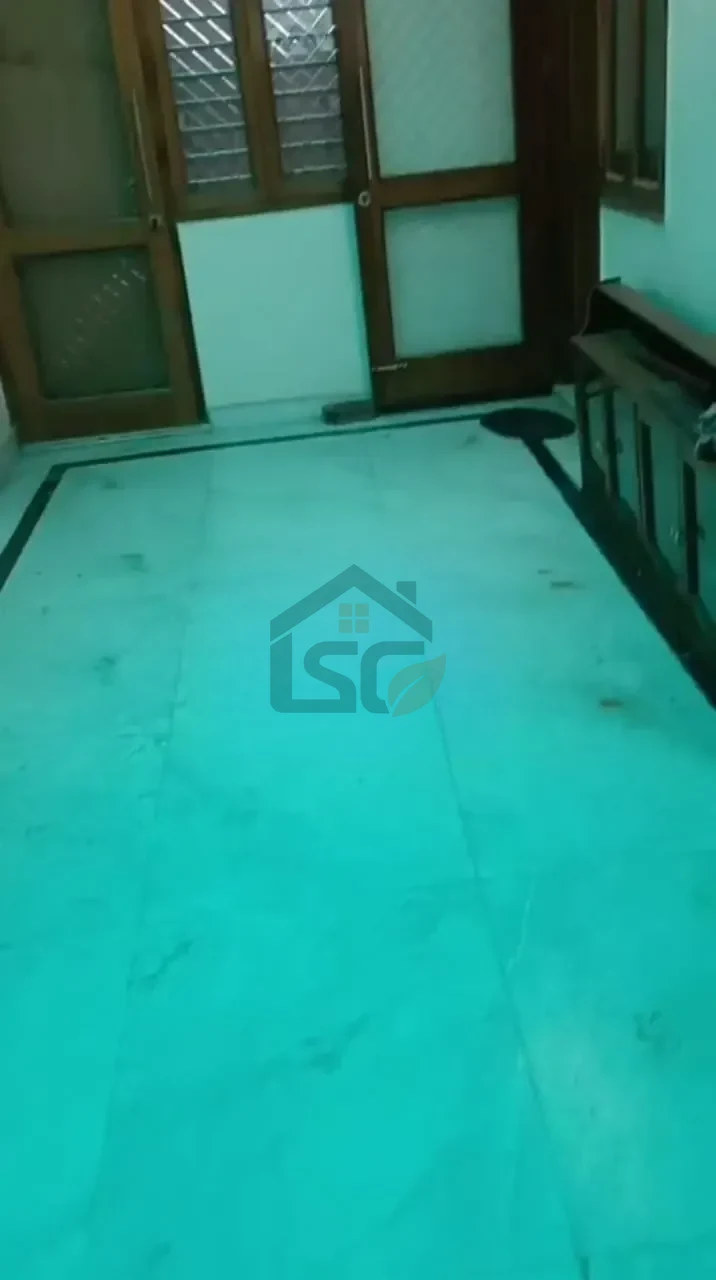 Luxury home PG girls in Mukherjee Nagar, Delhi — property photo 1