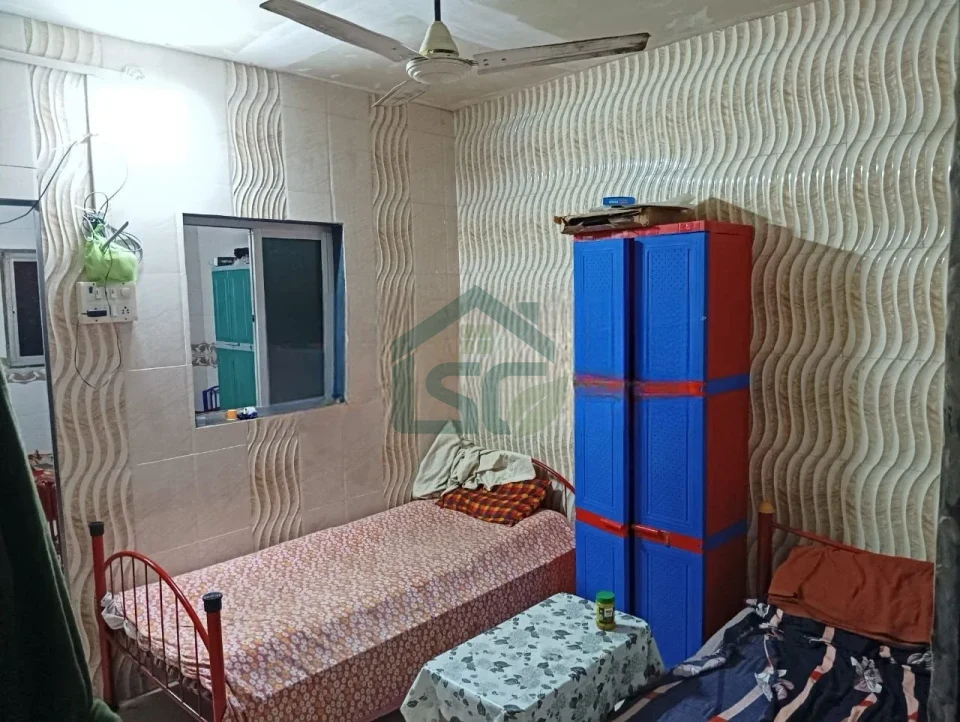 At Madhu Arora PG, Tagore Nagar, Mumbai