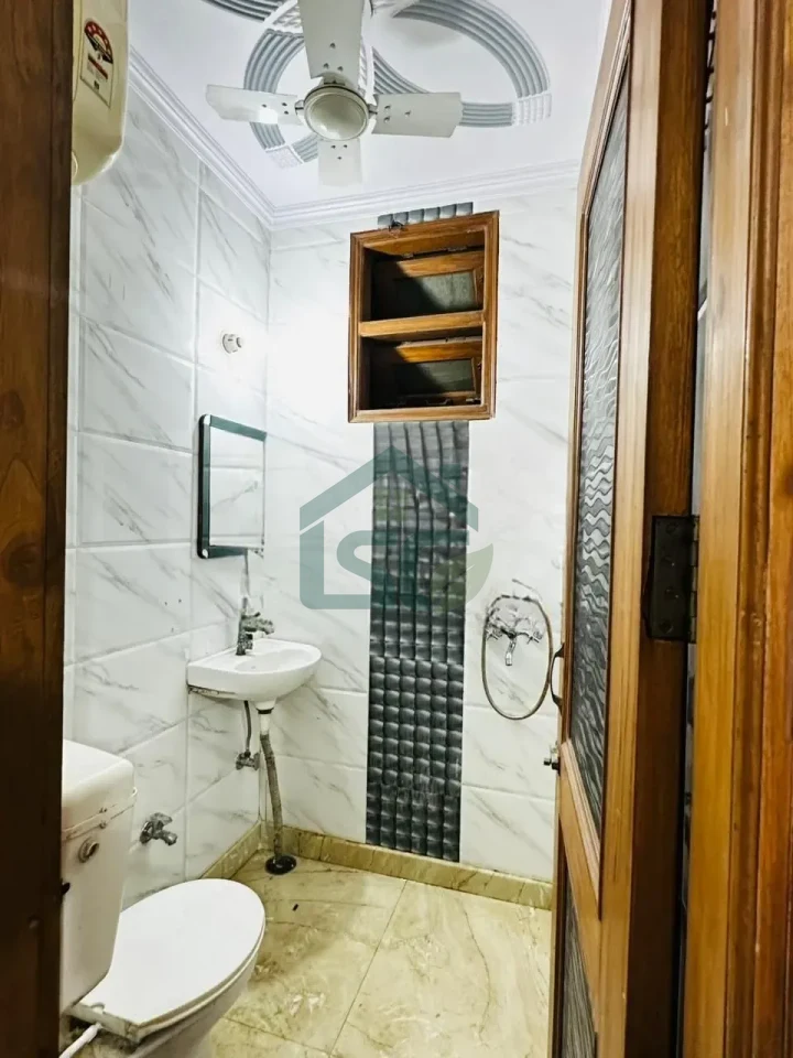 Shivika PG in Laxmi Nagar, Delhi — property photo 4