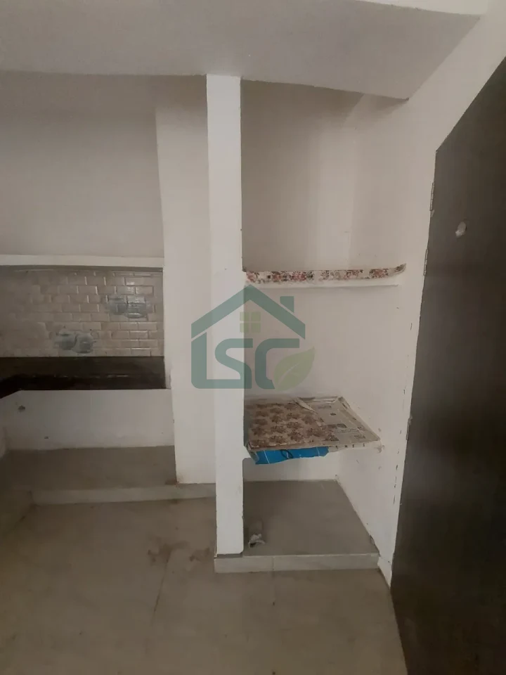 Rohit Room For Rent in Sector 78, Gurugram — property photo 2