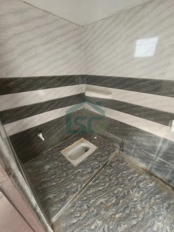 Rohit Room For Rent in Sector 78, Gurugram — property photo 4