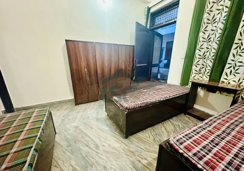 Aman PG in Kakrola, Delhi — property photo 4