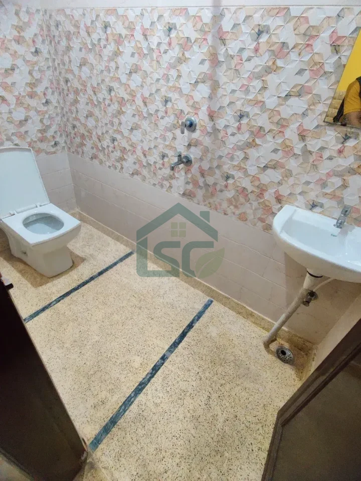 Photo 5 of Ashirbad House Boys PG, Shakarpur, Delhi