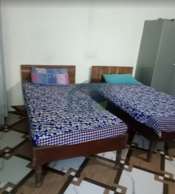 MR Residency PG FOR Boys in Sector 38, Gurugram — property photo 3