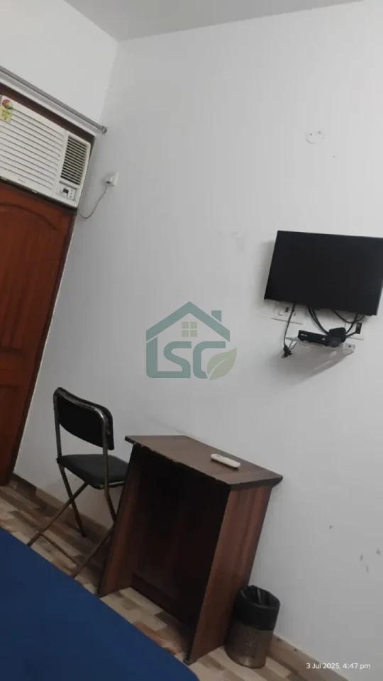 Xact homes PG (Sky heights Co ed) in Sector 126, Noida — property photo 5
