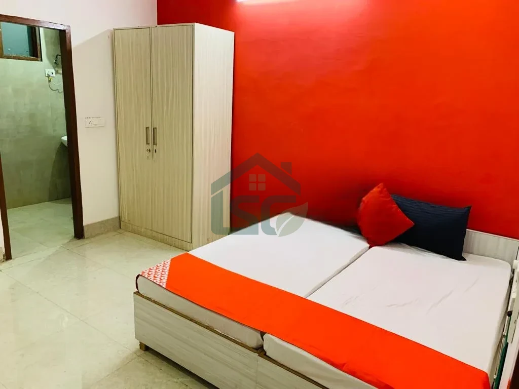 At Royal PG Sector 17, Sector 17, Gurgaon