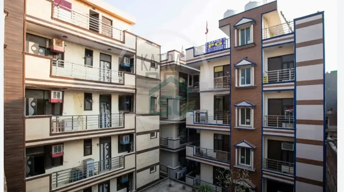 Katra PG House in Kalkaji, Delhi — property photo 1
