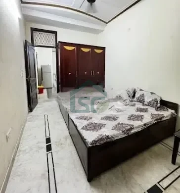 Siddharth Girls PG in Laxmi Nagar, Delhi — property photo 1