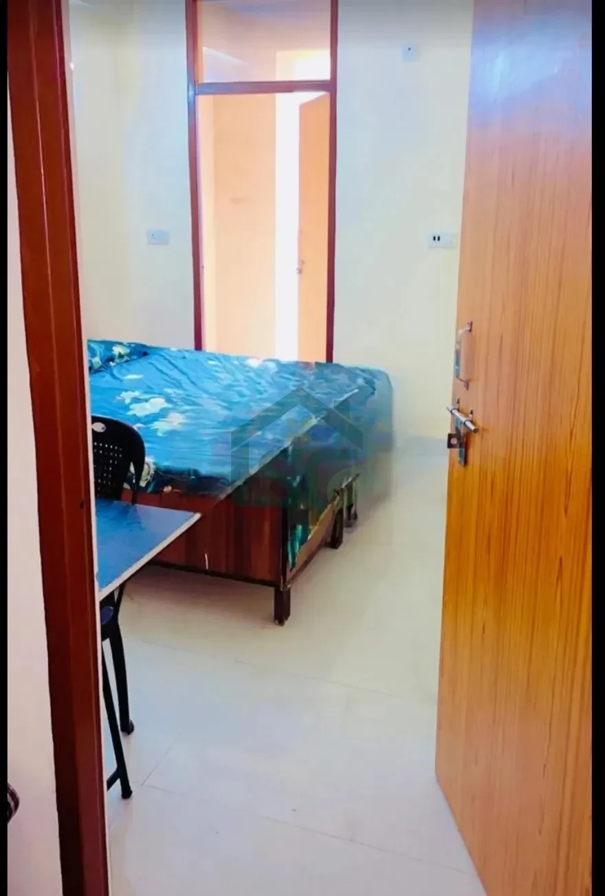 Rathee boys PG and girls PG in Ghitorni, Delhi — property photo 1