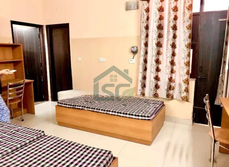 Dhingra's Boys PG in Punjabi Bagh, Delhi — property photo 5