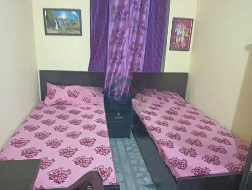 Photo 3 of Roop Girls PG, Sector 34, Noida