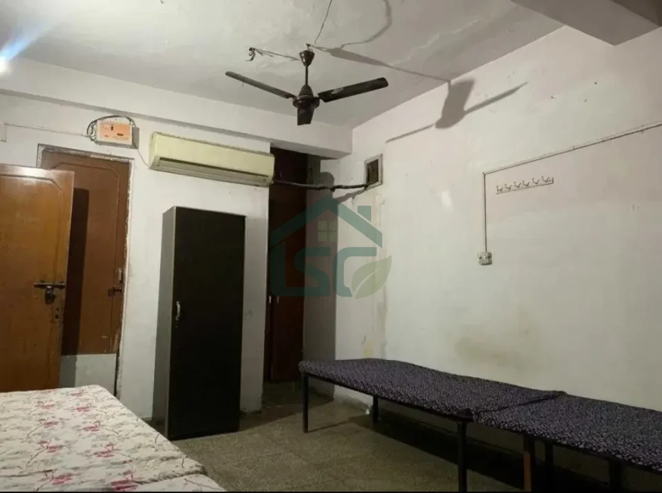 Singh PG Home in Kalkaji, Delhi — property photo 2