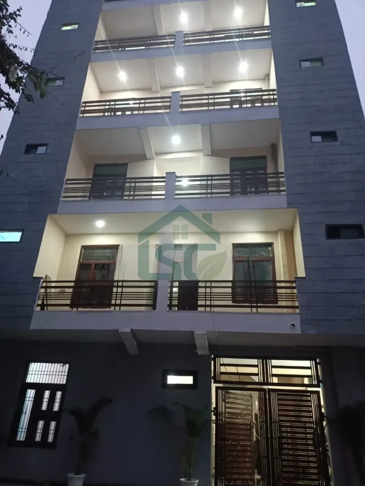 At Deep Boy'S PG, Palam Vihar Extension, Gurgaon