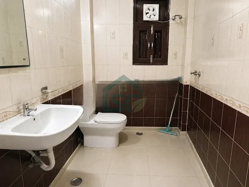 Photo 5 of Townhouse Girls PG, Sector 50, Noida