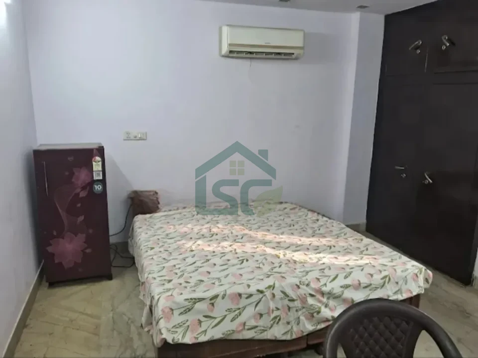 Balaji boys PG in Punjabi Bagh, Delhi — property photo 2
