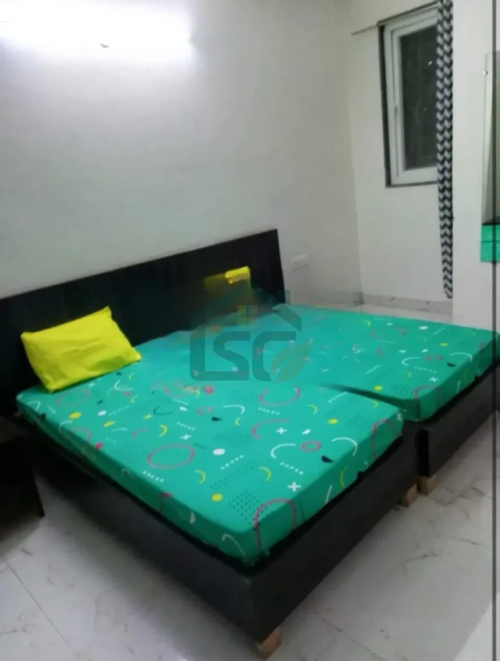 Gupta PG Boys in Chirag Dilli, Delhi — property photo 2