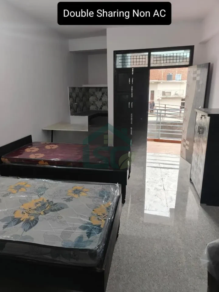 Shri Krishna PG for Boys and Girls in Sector 35, Noida — property photo 4
