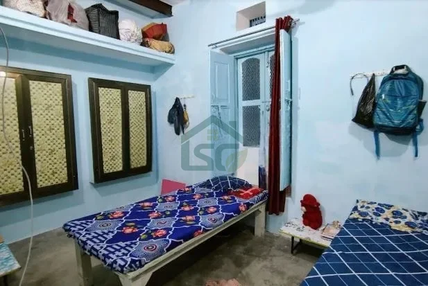 At Maa Satti Girls Hostel, Prahlad Ghat, Varanasi