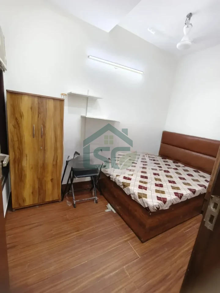 Atithi homes girl's PG in GTB Nagar, Delhi — property photo 2