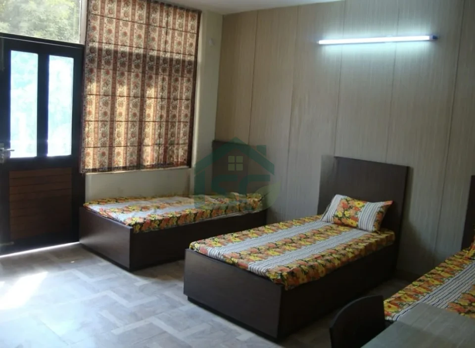 Photo 3 of Geeta PG For Working Boys & Gents, Sector 16, Karnal
