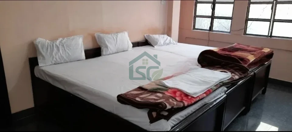 Photo 3 of Neelmani Boys Hostel And PG, Jai Narain rd, Lucknow