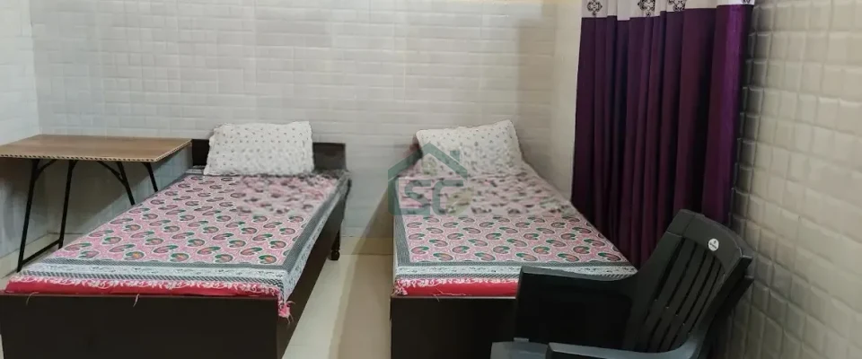 Deep PG For Girls in Shalimar Bagh, Delhi — property photo 1