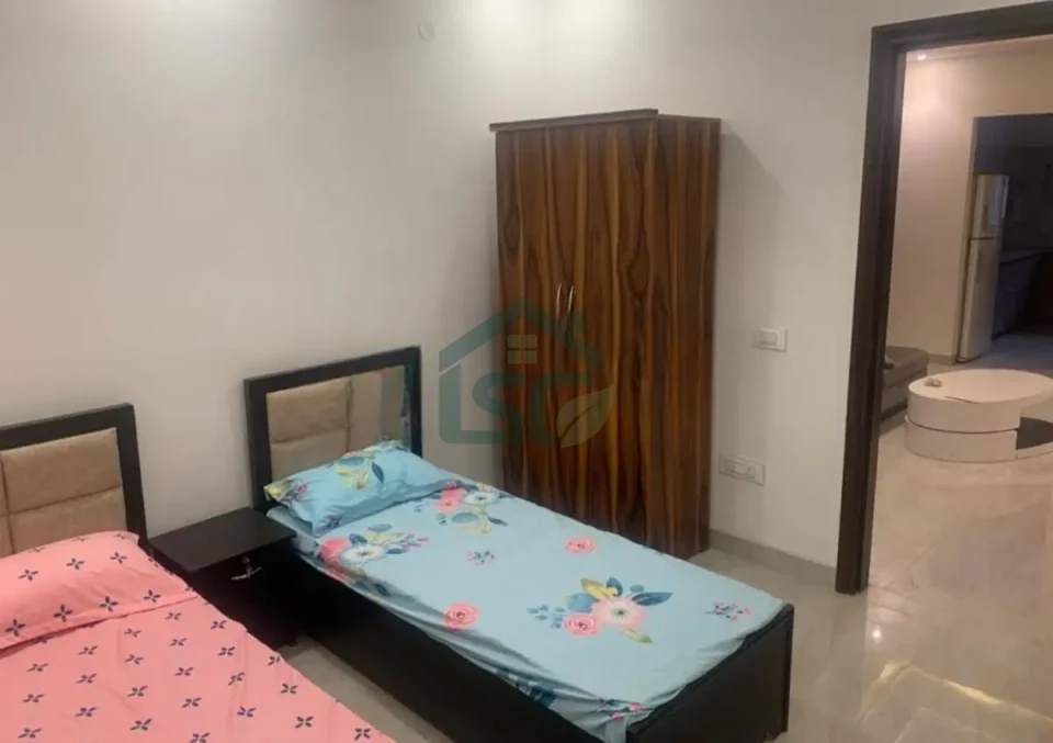 Deep PG For Girls in Shalimar Bagh, Delhi — property photo 3