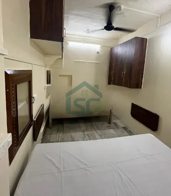 At Parna Kutir Girl'S Hostel, Shinde Ki Chhawani, Gwalior