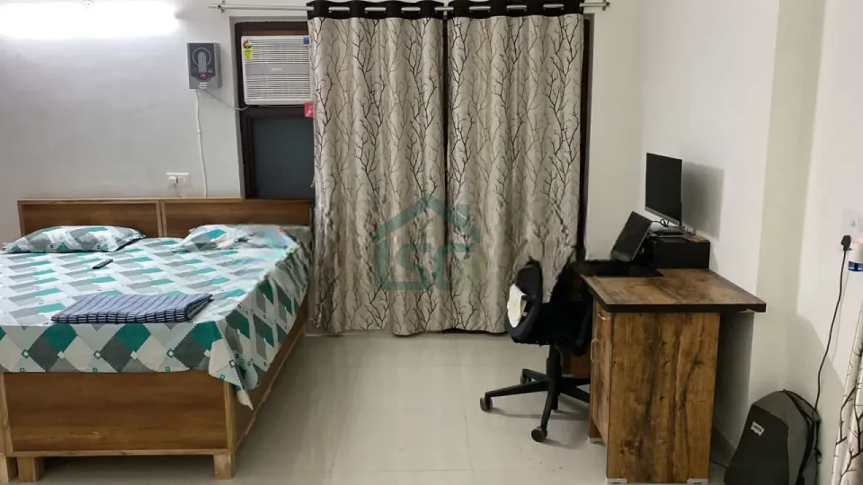 Umesh Room For Rent in Sector 51, Gurugram — property photo 4